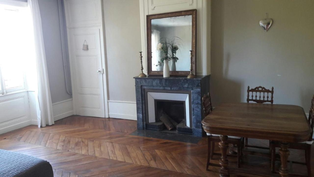 Chambres Et Table L' Echappee Bouvesse-Quirieu Ngoại thất bức ảnh